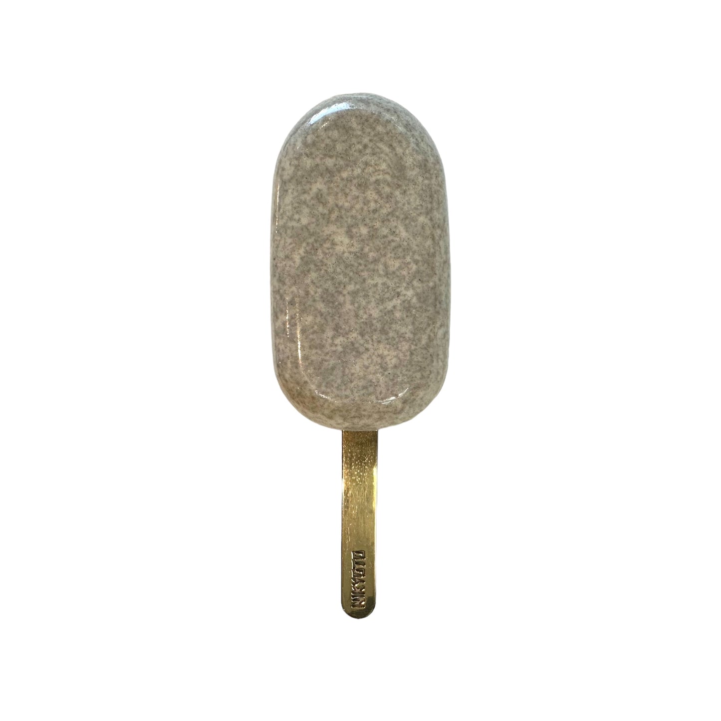 KIOKO latte brooch
