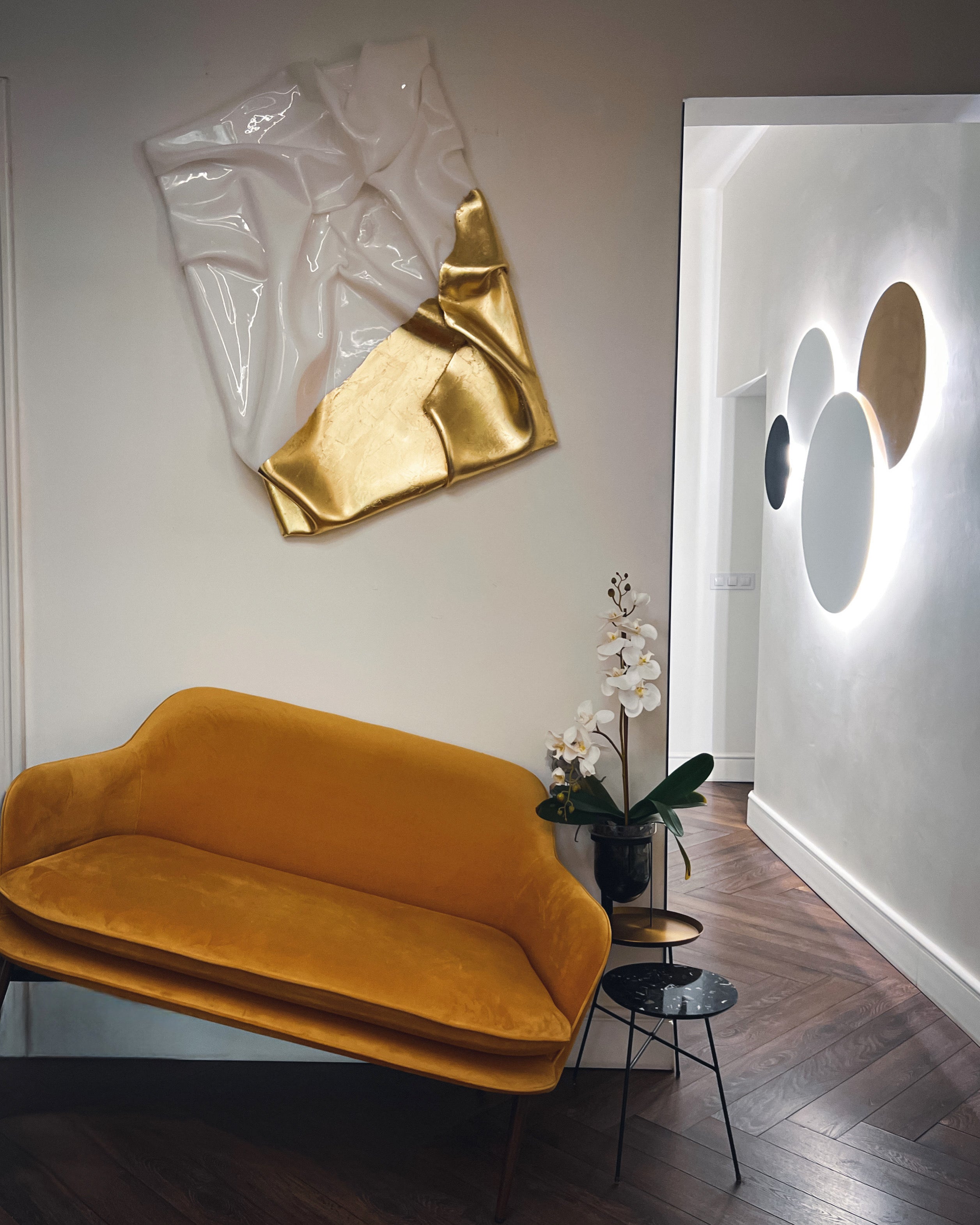 Golden Elegance-2