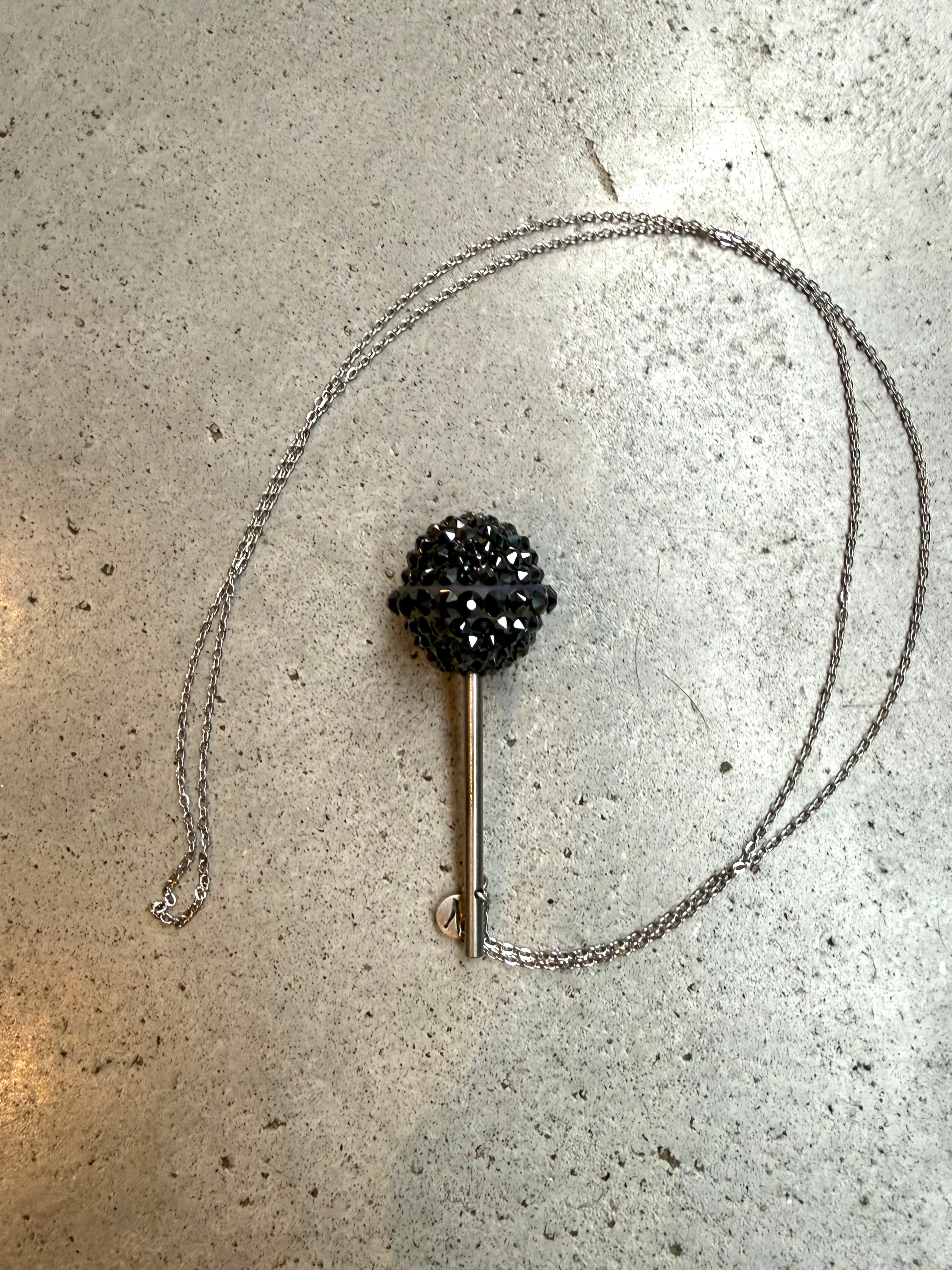 Noir Crystal Lollipop-2