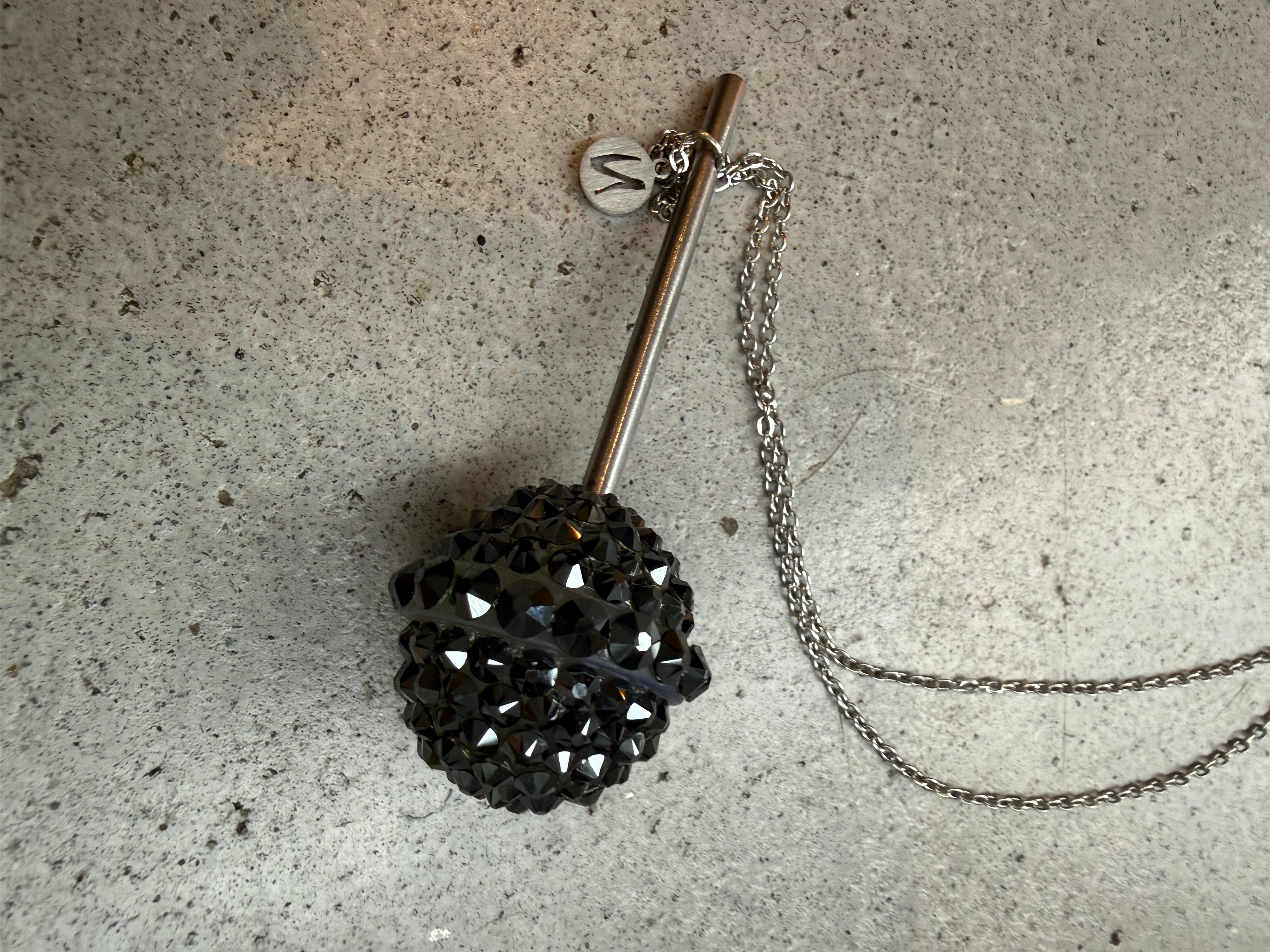 Noir Crystal Lollipop-3