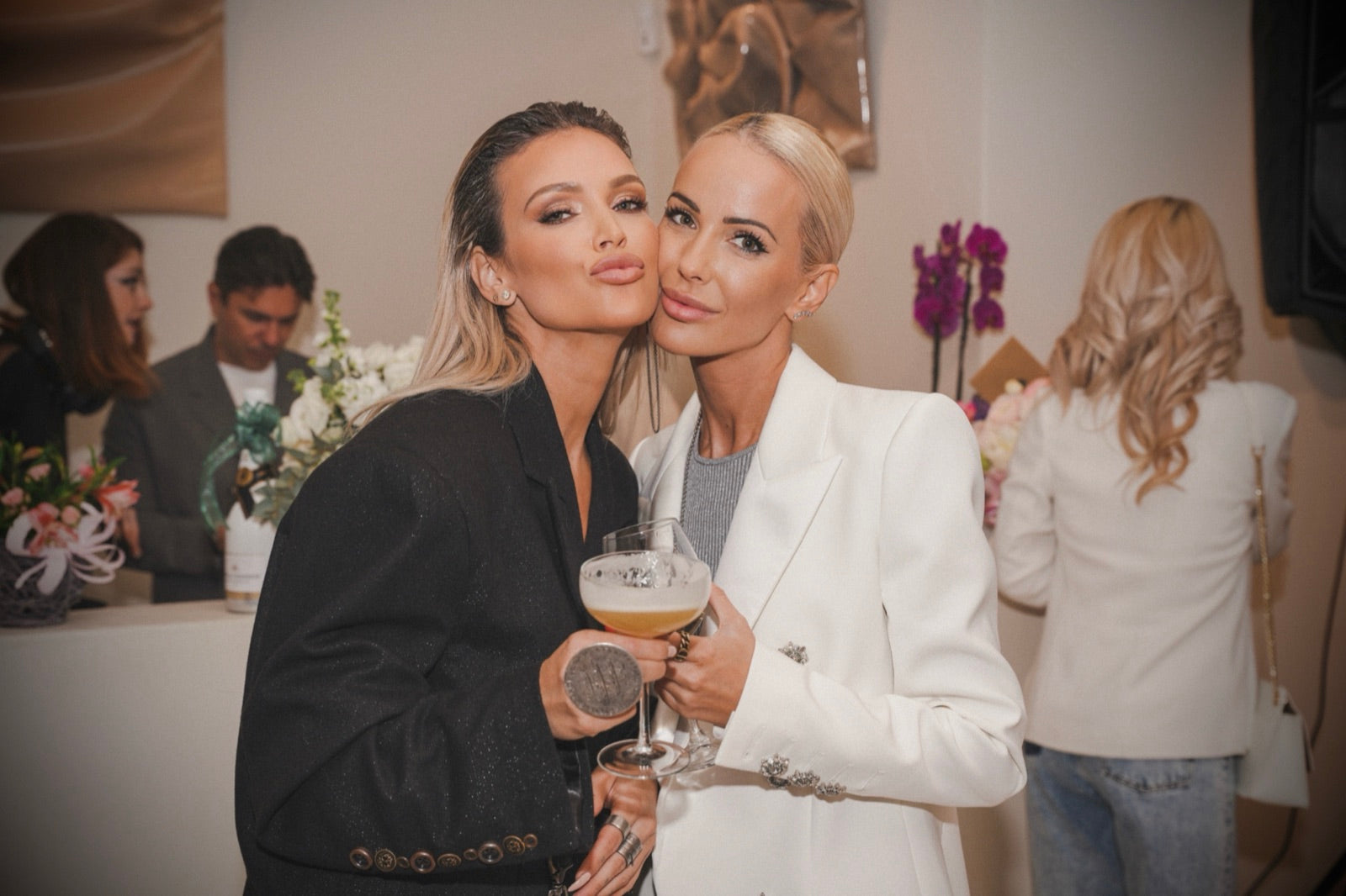 Nikyoto District Grand Opening